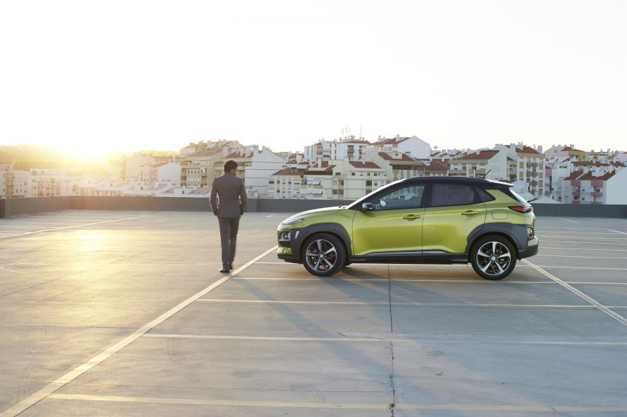  Hyundai Kona AWD 2017 года  (WW) (фото 19 из 56)